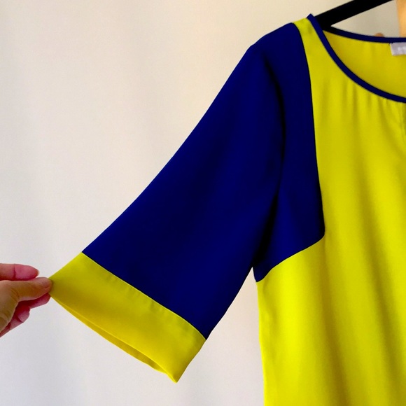 Color Block Tunic - Picture 4 of 7